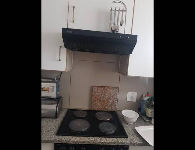 2 BEDROOM APARTMENT FOR SALE IN RANDBURG CENTRAL